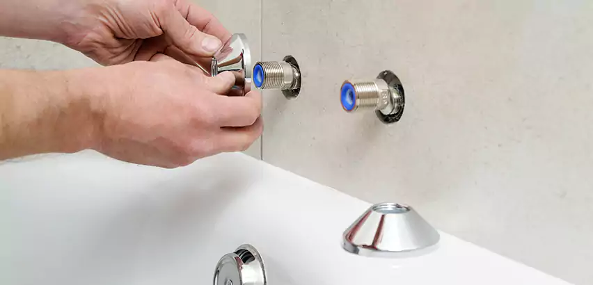 Bathtub Faucet Diverter Replacement in Frisco
